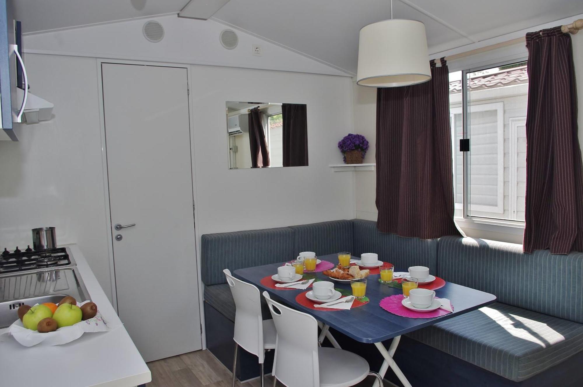 Happy Camp Mobile Homes In Camping Village Baia Paradiso Badesi Bagian luar foto